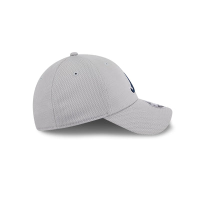 Atlanta Braves Gray 9FORTY Stretch-Snap Hat